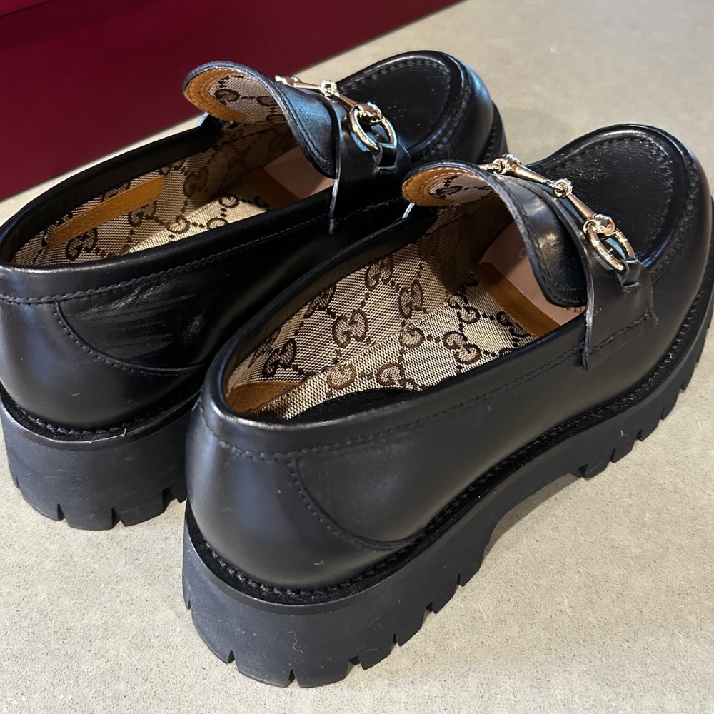 Gucci Black Leather Horsebit Lug Sole Loafers - Picture 2 of 8